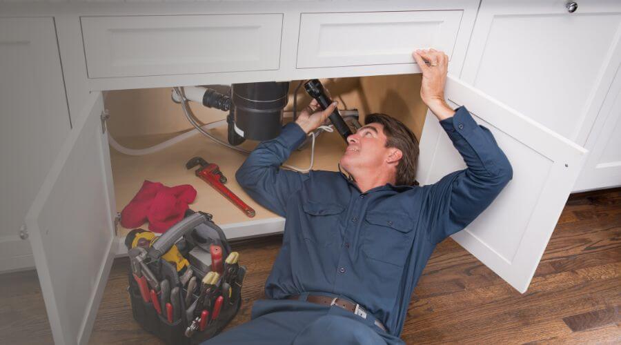 Expert burst pipe repair services in Oxford Junction, IA
